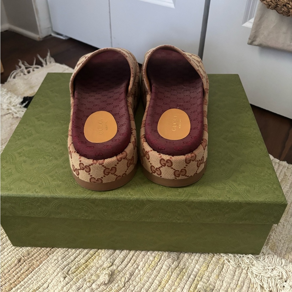 Gucci Platform Slides - Picture 3 of 4